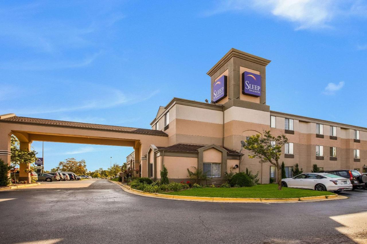 Sleep Inn & Suites Grand Rapids Exterior photo