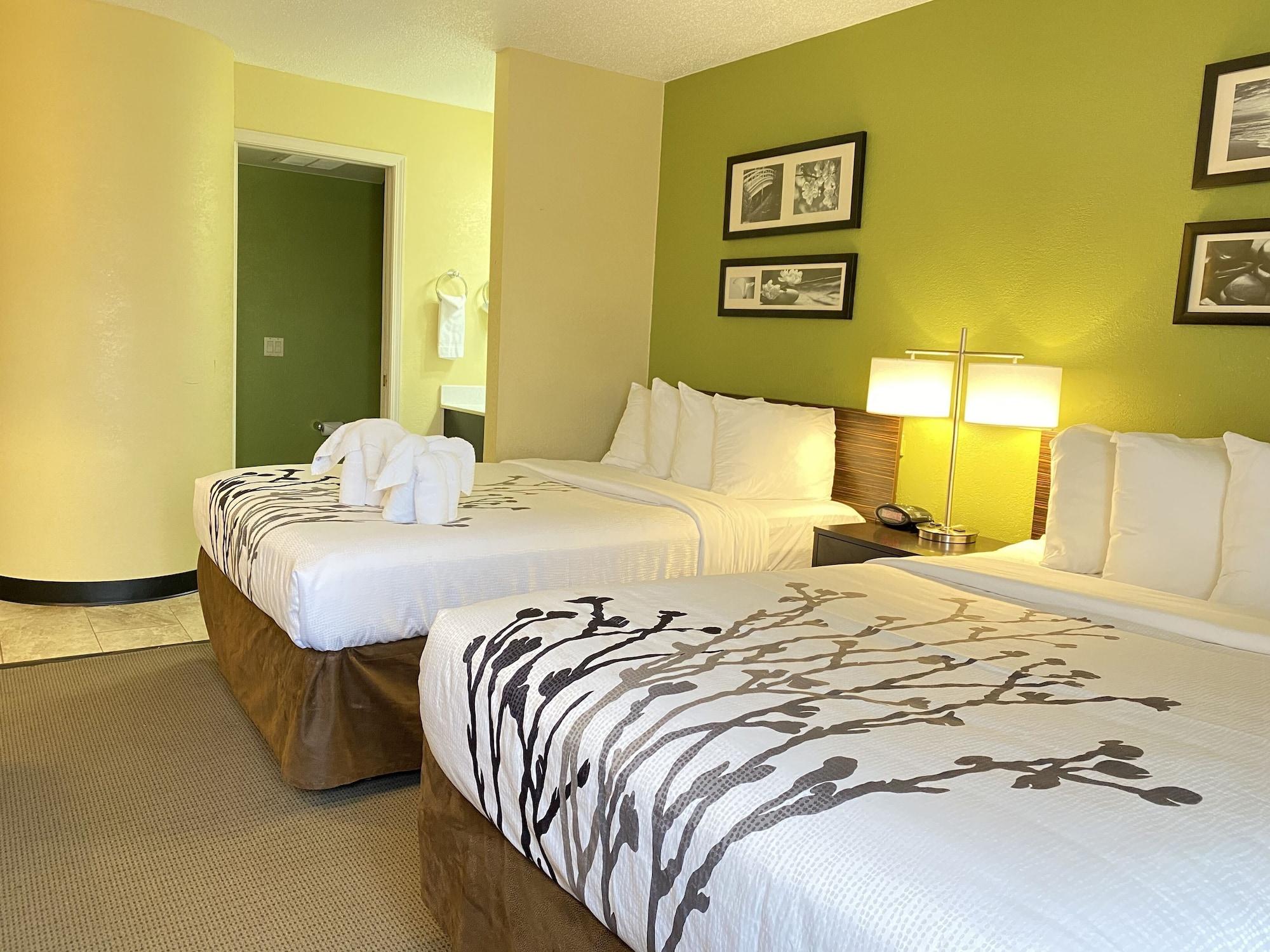 Sleep Inn & Suites Grand Rapids Exterior photo